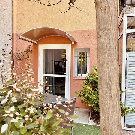 Le Nid Hotel 2*